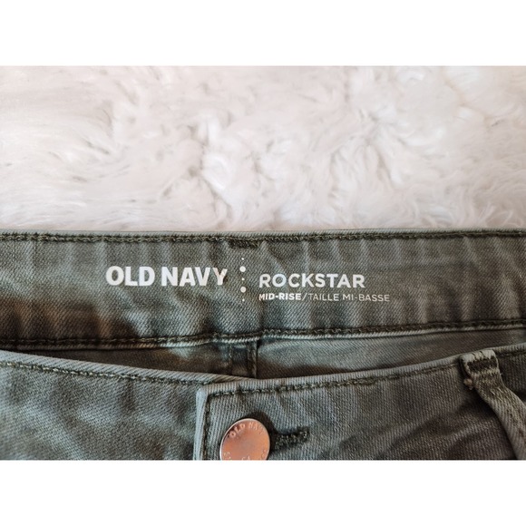 Old Navy Rockstar Women's Green‎ Solid Mid Rise Distressed Skinny Jeans Size 14 - Picture 3 of 7